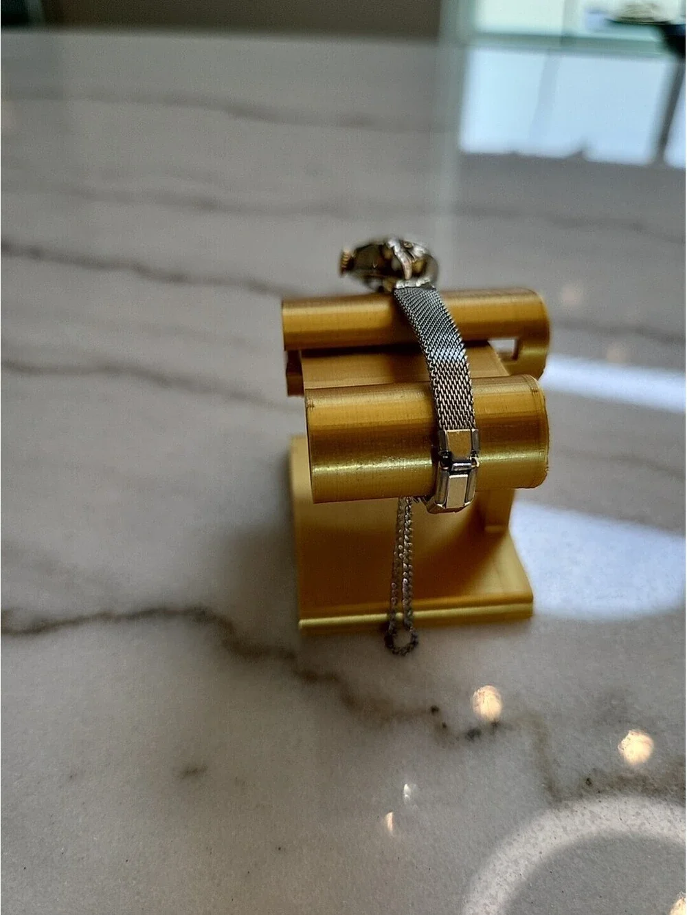Vtg Waltham Ladies 17Jewels Incabloc Windup Watch 6.75